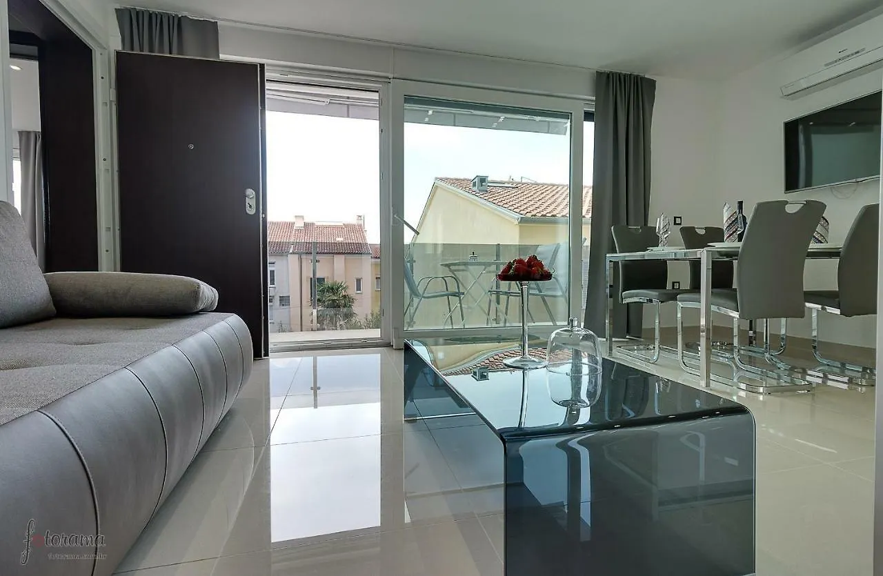 Villa Christina Crikvenica 0*,  Croatia